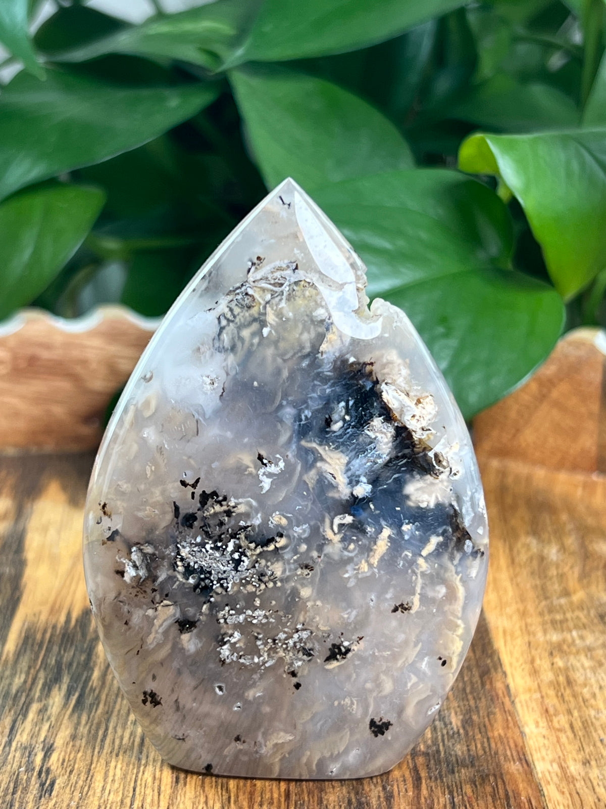Dendritic Tiger Agate Flame: NA