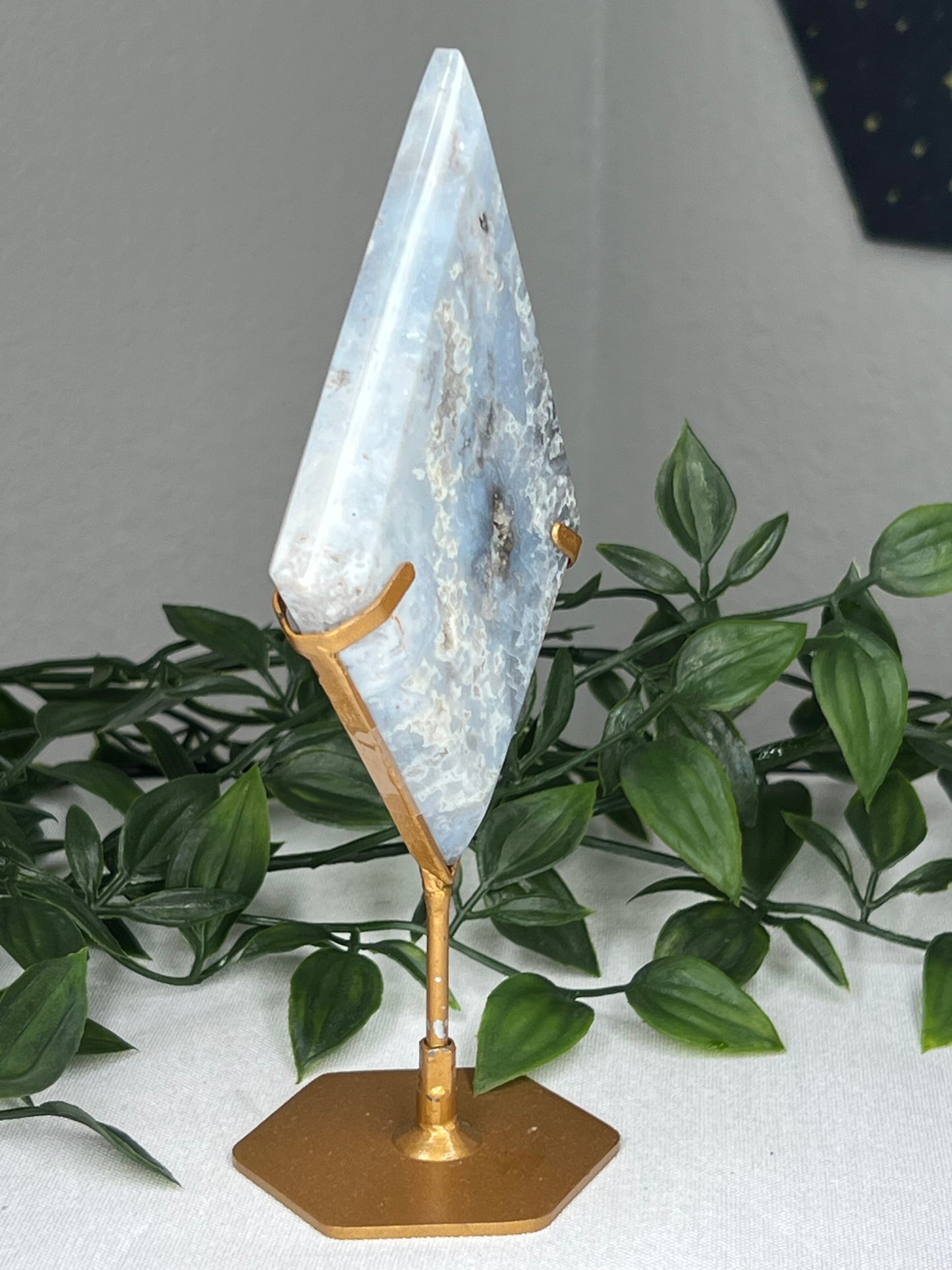 Blue Plume Agate Diamond