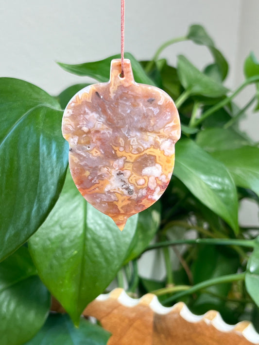 Sumatra Plume Agate Acorn Ornaments