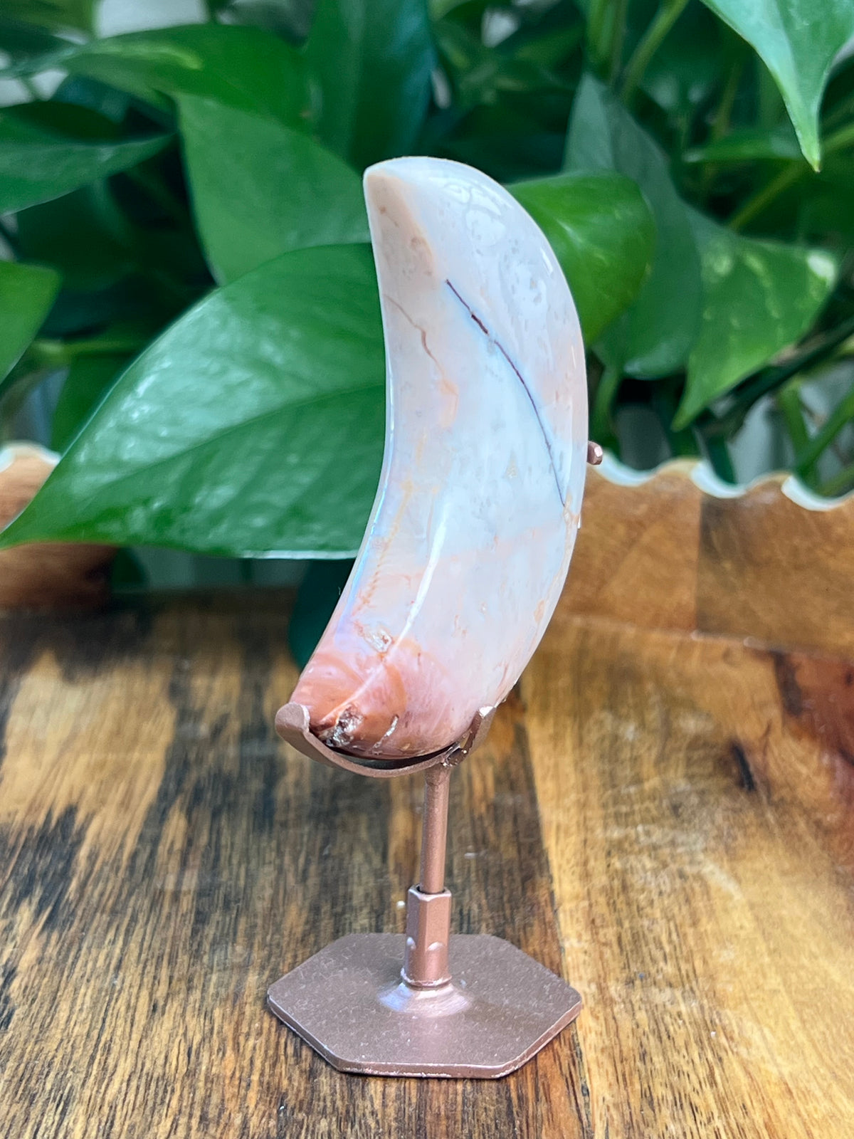 Pink Carnelian Moon: NC