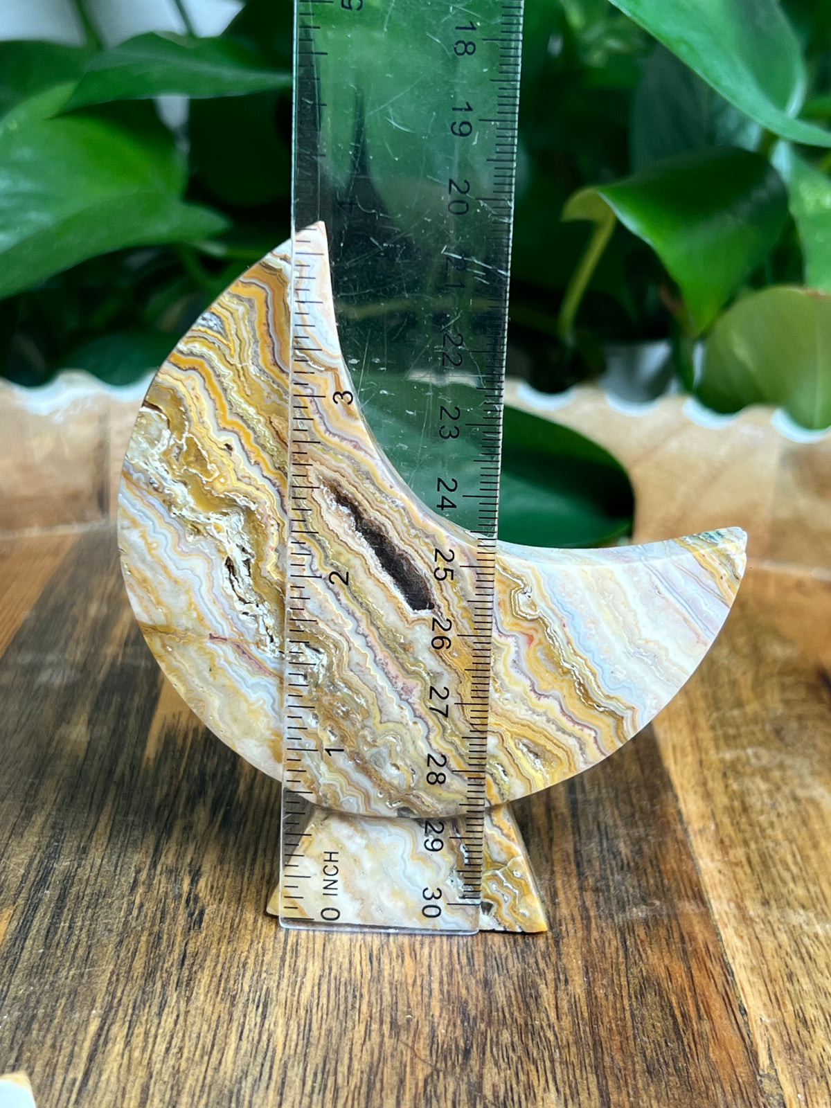Crazy Lace Agate Self Standing Moon: DA
