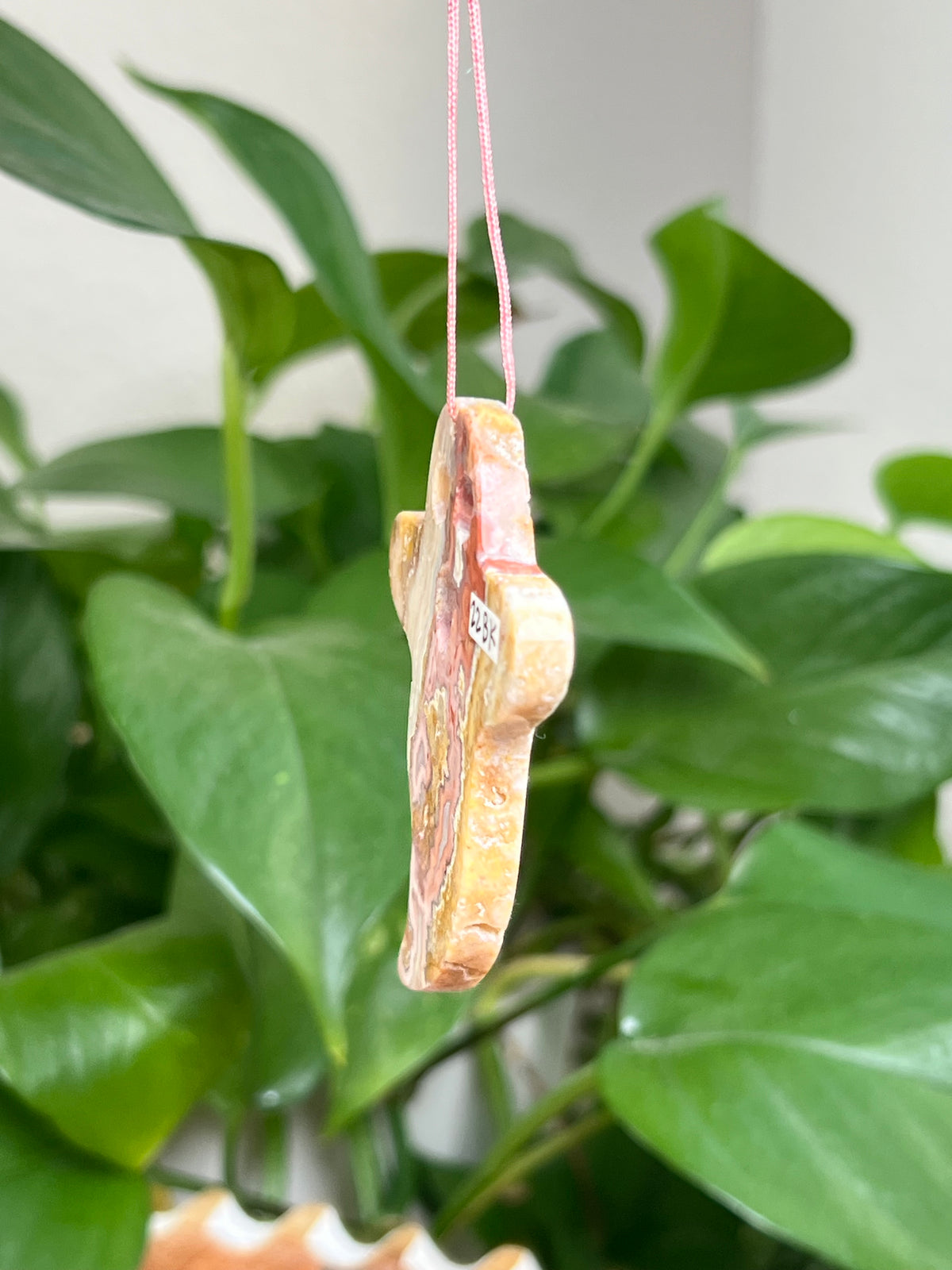 Crazy Lace Agate Ornament Ghost: BK