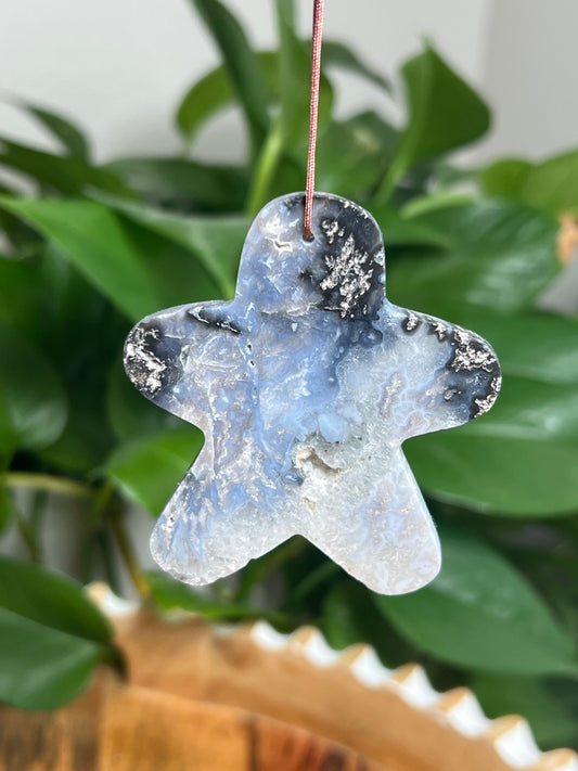 Blue Plume Agate Ornament Gingerbread: BA