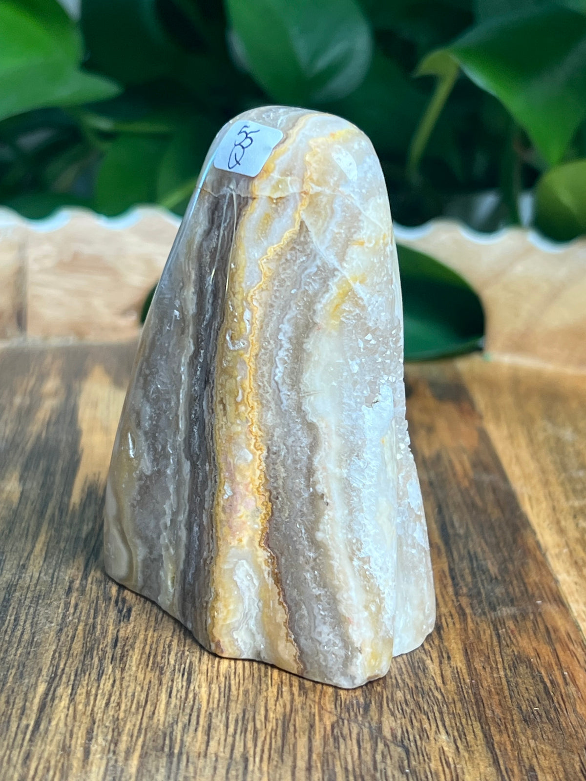 Crazy Lace Agate Ghost: Q