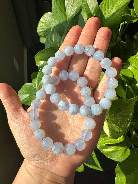 Blue Chalcedony Bracelet (11mm)