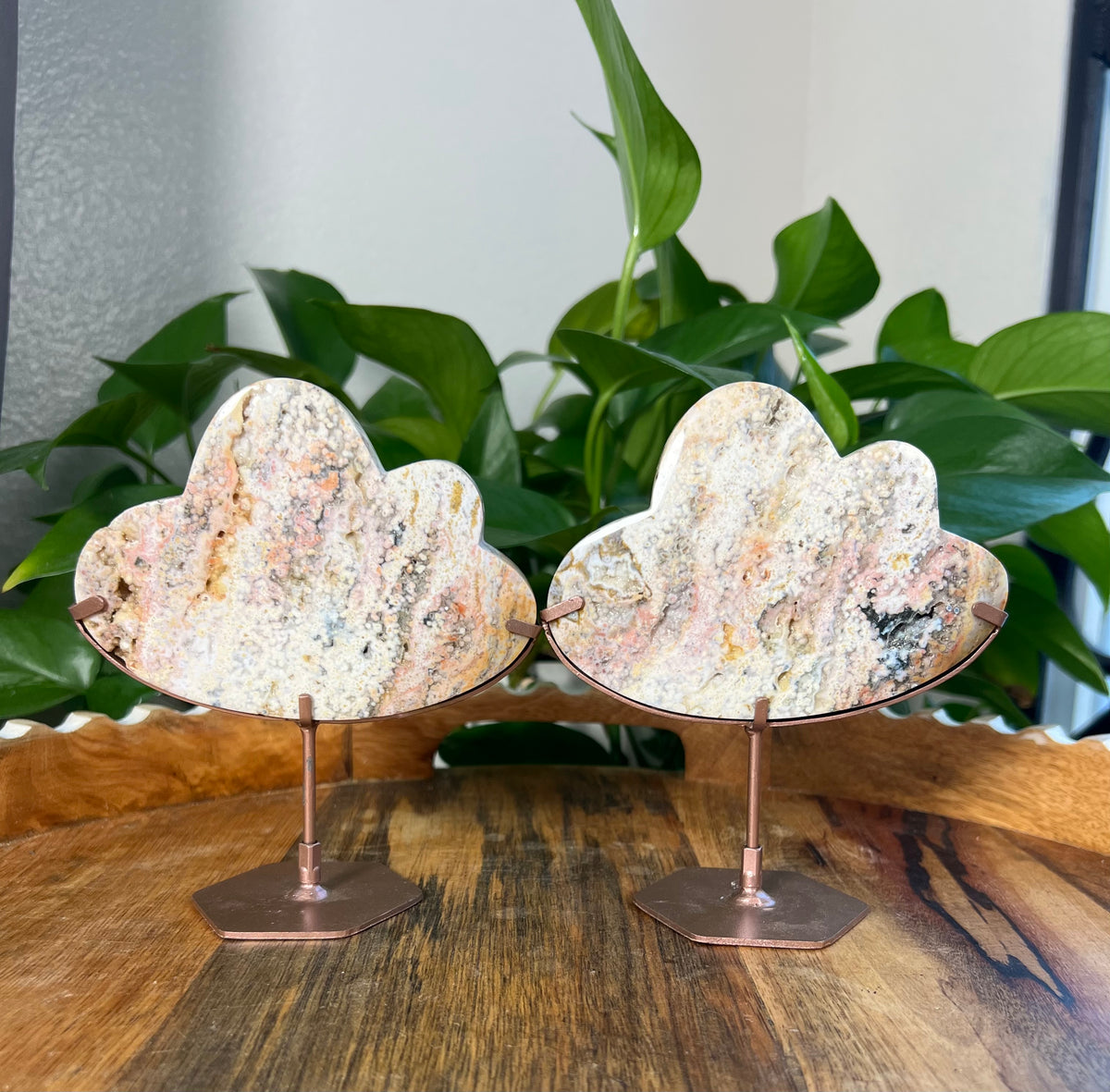 Sea Jasper On Metal Stand Clouds