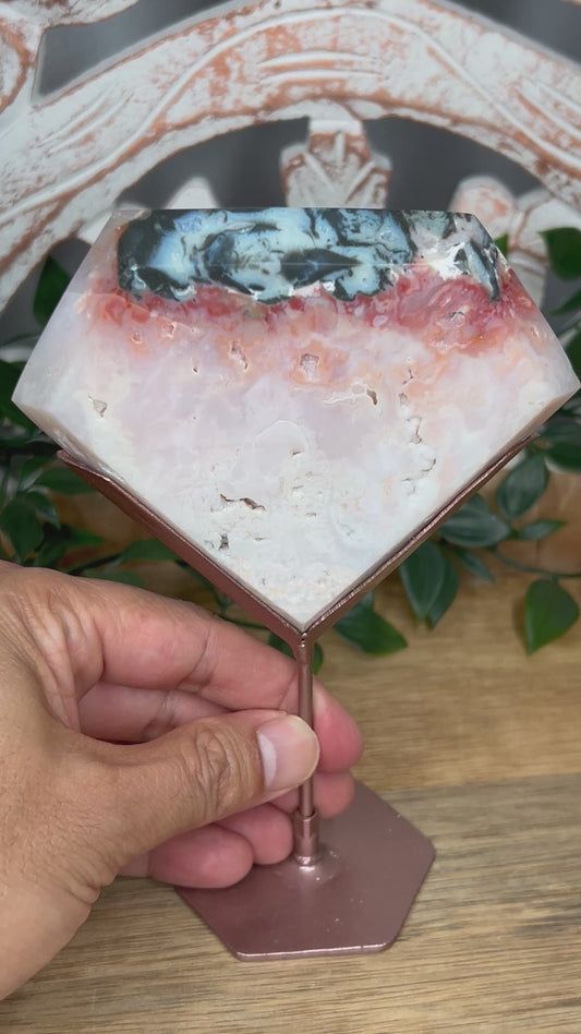 Rainbow Plume Agate Diamond