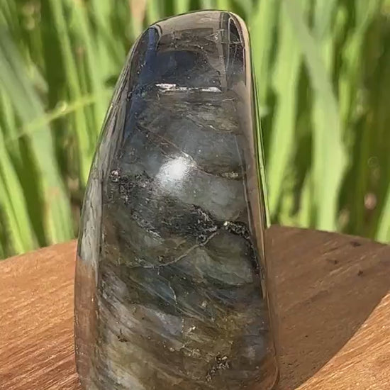 FLASHY Flashy Free Form Labradorite Weighs over 1lb