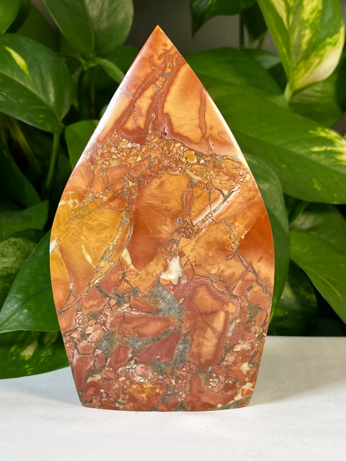 Maligano Jasper Large Flame Wayang
